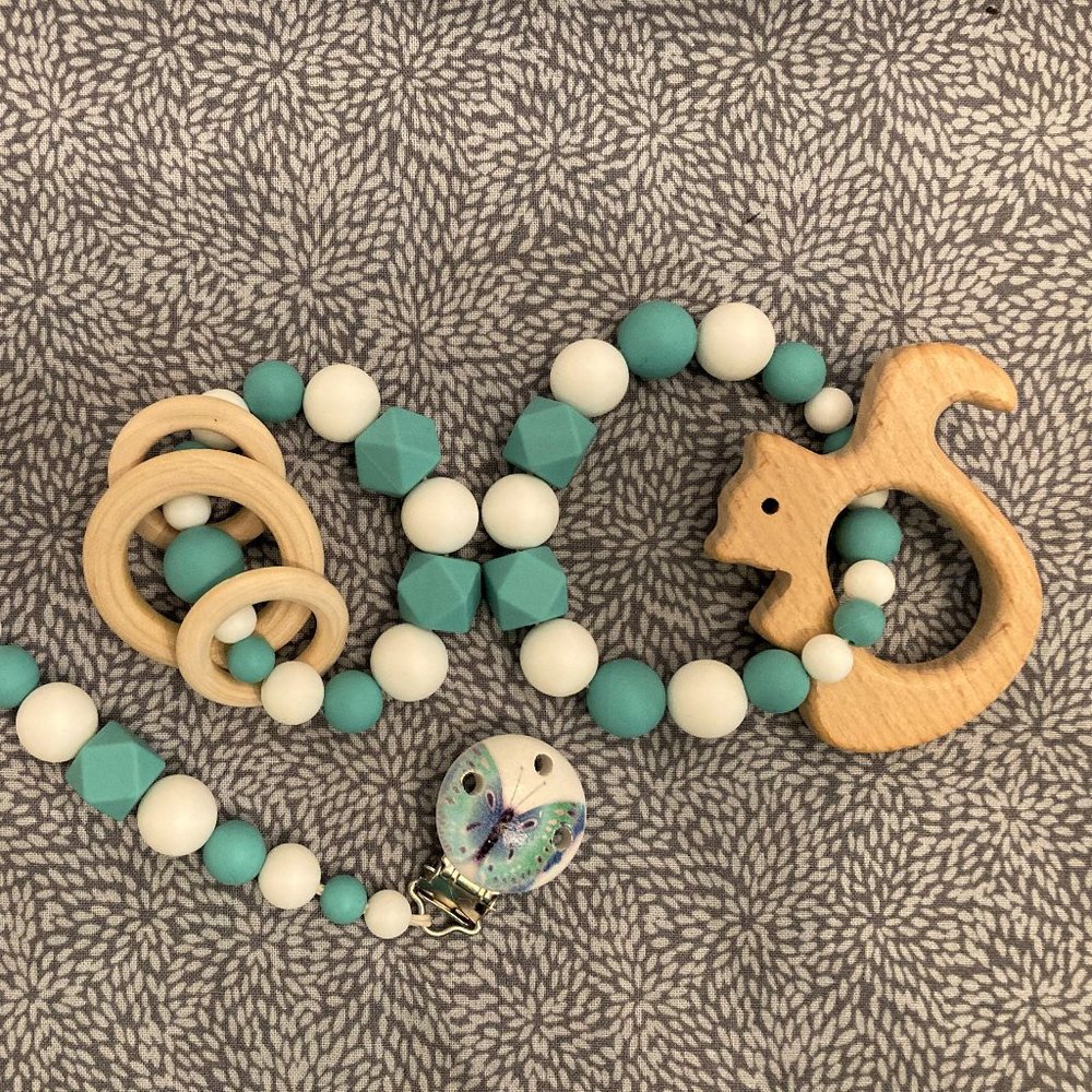 Silicone/Wood Pacifier Dummy Leash Teething Rings